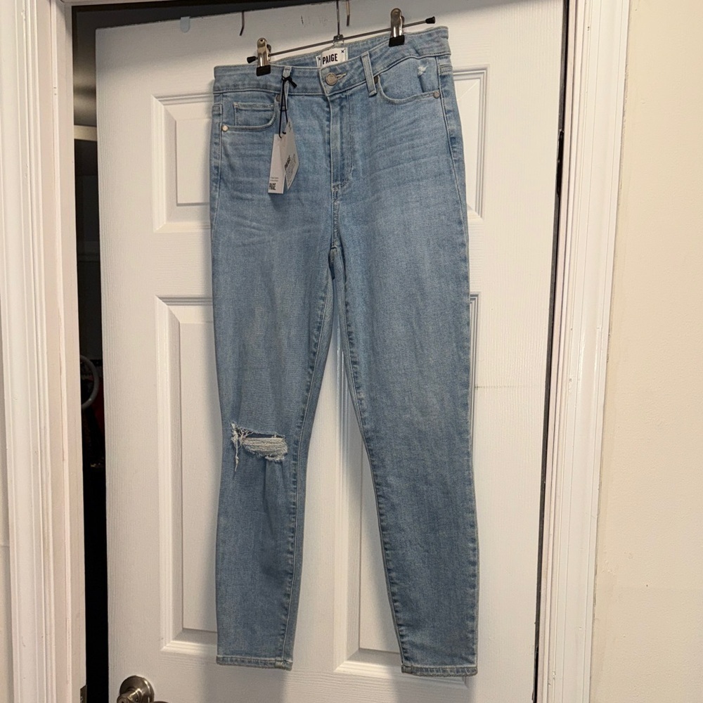 Paige NWT Hoxton Crop jeans size 28